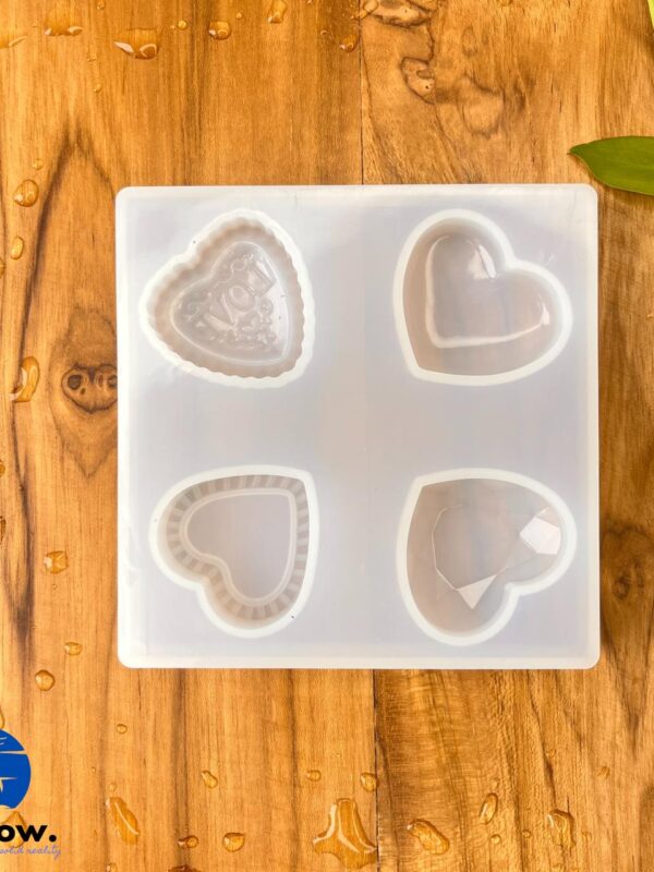 4-in-1 Heart Keychain & Pendant Silicone Mould – DIY Resin Jewelry