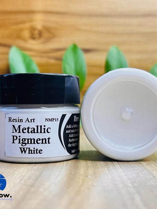 White Metallic Pigment Paste for Resin Art